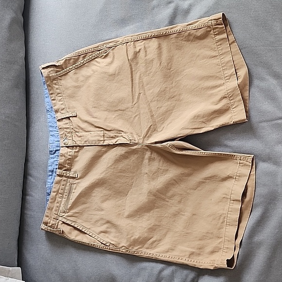 Polo Ralph Lauren Shorts - Picture 2 of 6
